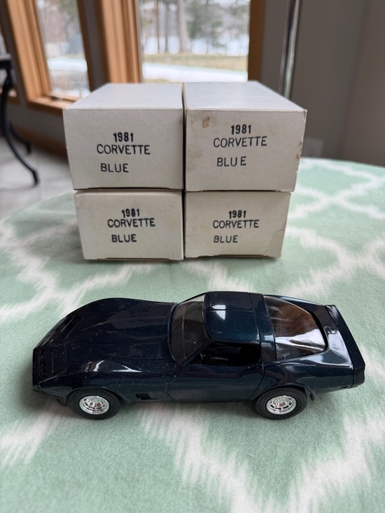 Corvette Other - Vintage 1981 Corvette Original GM Promotional Model - Blue NEW in box